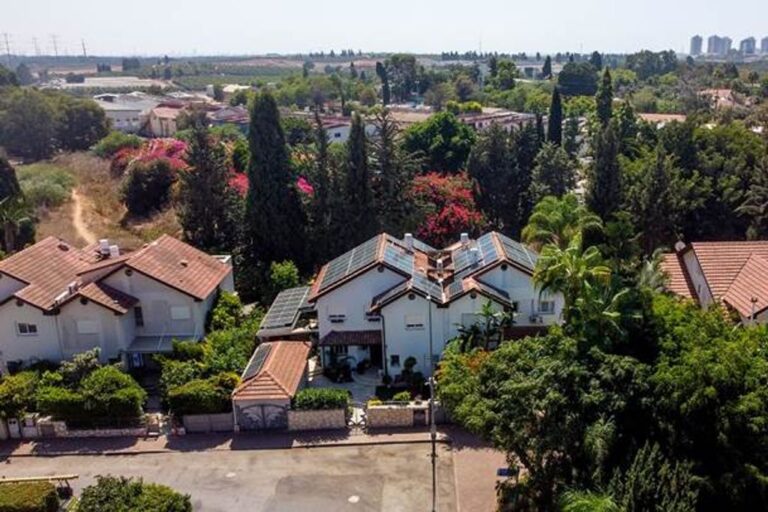 מערכת סולארית ביתית